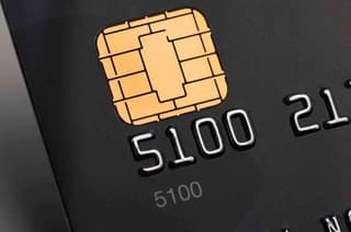Russian banks will be able to fully switch to domestic card chips by 2024