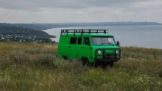 UAZ starts production of the anniversary "Loaf"