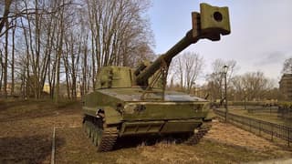 New 152 mm Howitzer to be Created in Russia — on a Floating Chassis