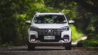 AvtoVAZ completó el ensamblaje de un lote de prueba de crossovers Chery Tiggo 7 Pro bajo la marca Lada