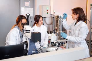 Rosatom supports young Russian physics teachers from nuclear city schools