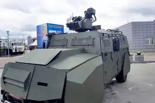 Nuevo "Tigr-M" reforzado entra en las tropas rusas