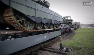 'Uralvagonzavod' sent new T-90M 'Breakthrough' and T-72B3M to the troops on a universal platform