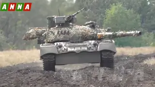 Rápido y seguro: nombradas las ventajas de la modificación del "tanque volador" T-80UE-1