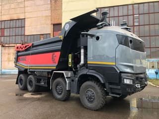 Russian Automotive Industry Lacks Parts for SuperKamAZ "Robocop"