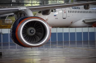 Russia Replaces Imported Parts for SSJ-100 Aircraft Engines