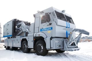 Barricade shields and video surveillance: Russian security forces to receive "Wall" vehicles