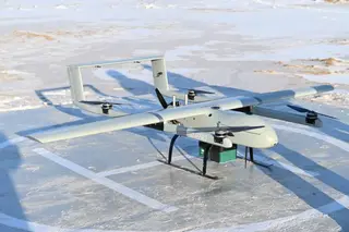 El dron "Buria-10" voló 200 km para entregar medicamentos a los habitantes de una aldea en Buriatia