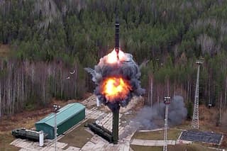 El poder de la tríada nuclear y los nuevos drones: qué tareas asignó Putin al Ministerio de Defensa de Rusia para 2024
