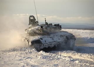 Invulnerable to enemy drones and artillery - how Russian tankers improved the T-72B3M