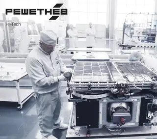 En Rusia han desarrollado una plataforma satelital para "Maratón IoT" con un ala de panel solar