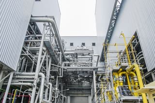 Rostec le pidió a Putin que le adjudicara sin concurso la construcción de nueva generación en Crimea y Taman