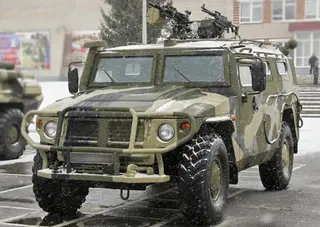 Turret for "Kord", "Pecheneg" machine guns, 1000 km range: what is known about "Tigr-M" and "Patrol" armored vehicles
