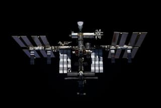 Air leak occurs in the Russian segment of the ISS, source not yet found