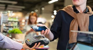 Samsung Pay elimina todas las tarjetas rusas "Mir" de la aplicación debido a las sanciones de EE. UU.