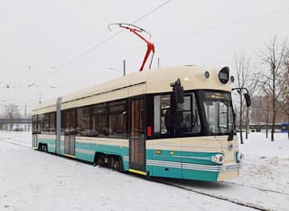 Ural "Smart" Tram "Dovlatov" Hits Three Pedestrians in St. Petersburg