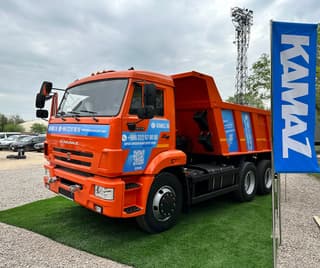 KamAZ, tras OAK, se interesa por Donbás: abrirán centros de servicio en Mariúpol y Donetsk