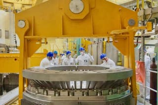 На Нововоронежской АЭС завершили «холодные» испытания контейнера для отработавшего топлива