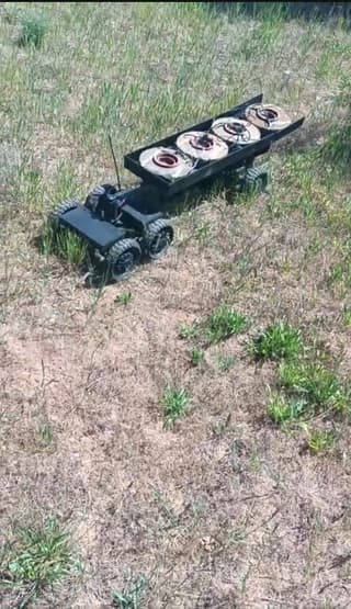 Genialidad en la sencillez: los militares rusos recibieron una "carretilla" para la colocación remota de minas