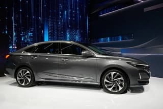 No peor que Volkswagen y Skoda: prometen que el Volga, revivido en Rusia, no será peor que los coches extranjeros