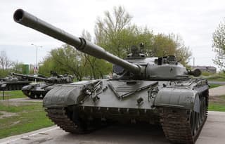 Т-72А на пульте управления: российские военные тестируют FPV-танки