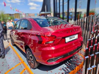 Acusan a AvtoVAZ de plagio por el LADA Iskra
