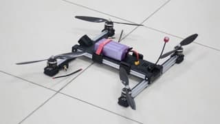 Оставит противника без защиты: российский FPV-дрон «Велес» оснастят системой донаведения на источник РЭБ
