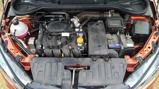 Опять поломка?: У LADA Vesta возникли проблемы с программным обеспечением