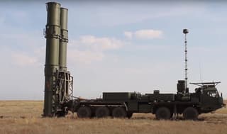 S-500 "Prometheus" Created to Destroy Stealth Aircraft: India and China Monitor Russian Air Defense System