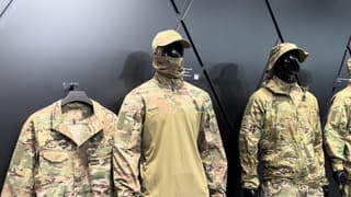 Мантурову показали перспективный комплект экипировки военнослужащего от «Калашникова»