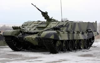 Se conocen las características del nuevo BMP ruso basado en el tanque T-72B y la máquina lanzallamas BMO-T