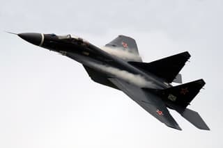 Fuerza y potencia: los cazas rusos MiG-29K podrán portar misiles Kh-59MK2 y Kh-38MTE