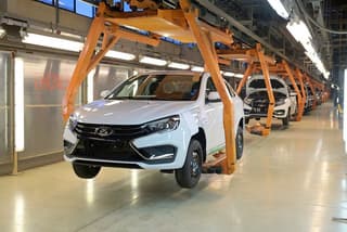AvtoVAZ assembly line in Togliatti halted due to lack of components