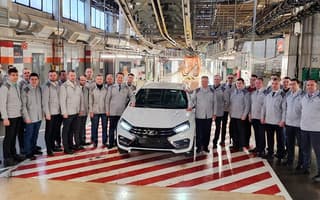 AvtoVAZ detendrá la línea de montaje: planeadas muchas mejoras
