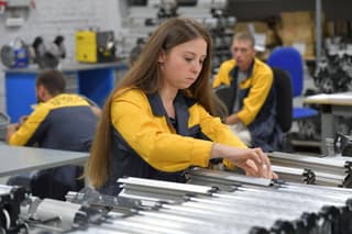 La fábrica "Fortis" lanza la producción de equipos de iluminación en un parque tecnológico en Omsk