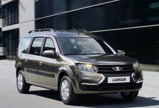 Los precios de los automóviles LADA disminuyen en Bielorrusia, mientras que en Rusia aumentan