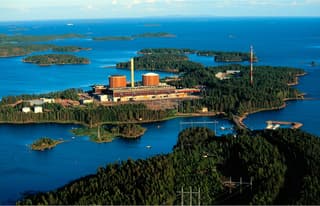 La central nuclear finlandesa "Loviisa", con reactores soviéticos, carga por primera vez combustible estadounidense