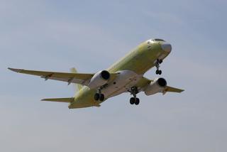 Российский импортозамещённый лайнер SJ-100 планируют выпускать на экспорт