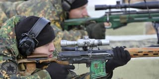 Лучшее оружие снайперов на поле боя. «Калашников» нарастил производство знаменитых СВД в несколько раз