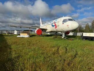 Alas, chasis, cola: imágenes de la "canibalización" del Airbus A320 de "Ural Airlines"