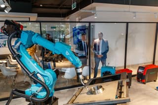 Промышленные роботы Росатома получили демонстрационный зал в Москве