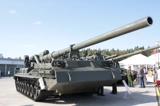 Цветок большого калибра: 2С7 «Пион» - самая мощная самоходная пушка в мире со снарядами 203 мм
