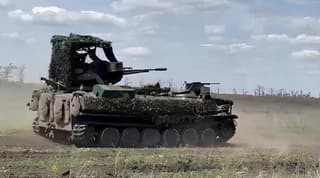 Зенитку 23-мм поставили на неубиваемую «мотолыгу» МТ-ЛБ для борьбы с дронами