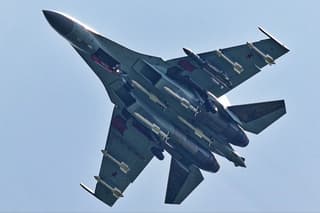 Названы уникальные характеристики российского истребителя Су-35