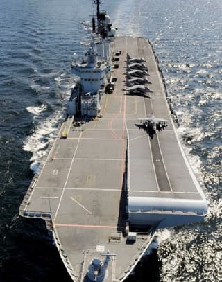 Replacing the "Admiral Kuznetsov"?: Another Concept of a New Russian Aircraft Carrier Developed