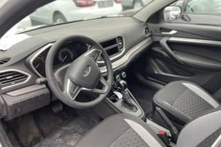 Informantes revelan el LADA Vesta más barato