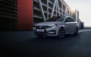 В России взлетели цены на спортивные Lada Vesta