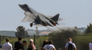 Crazy low-altitude turn of the Su-57 fighter: reached extreme angles of attack
