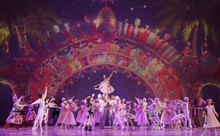 Espectáculo "El Cascanueces" con decorados virtuales: innovaciones de la Academia de Ballet Ruso en el Kremlin