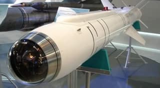 Destruye puentes y almacenes del enemigo: de lo que es capaz el misil ruso Kh-38